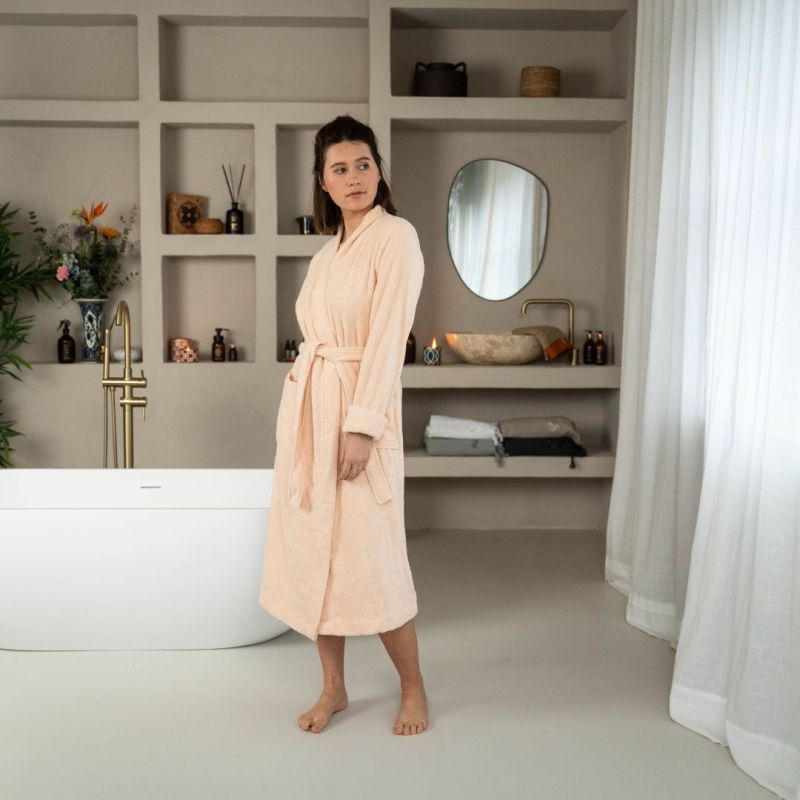 Kayori Fusai Badjas - Nude