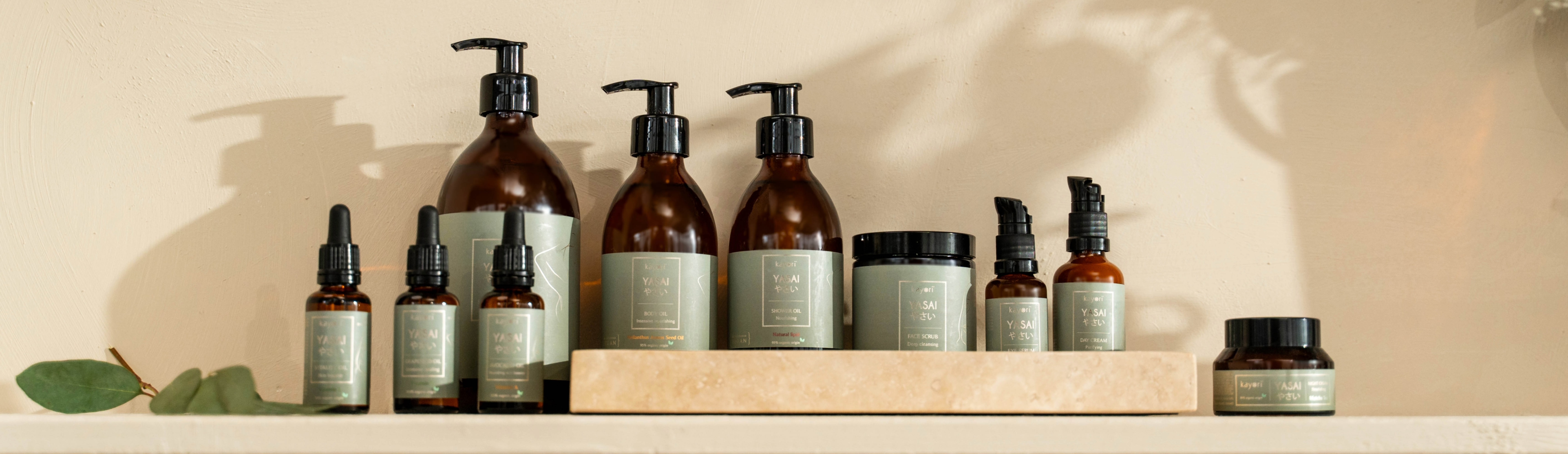 Kayori & Sintvoorieder1: 1000 cadeaus voor kinderen die het hard nodig hebben