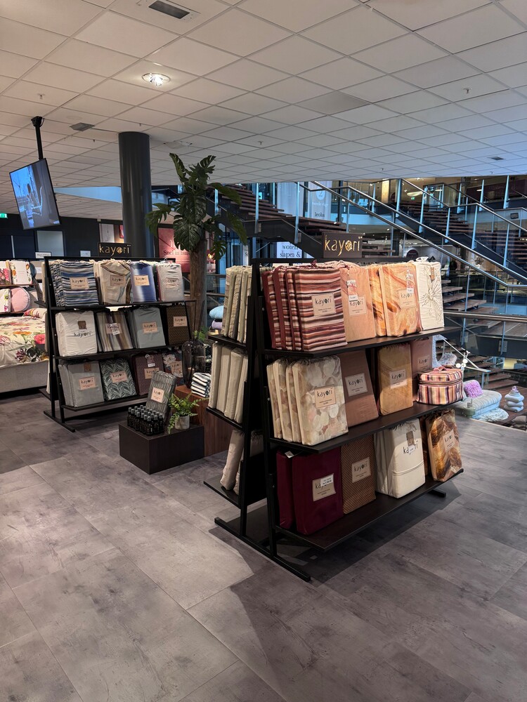 Kayori winkel Veenendaal